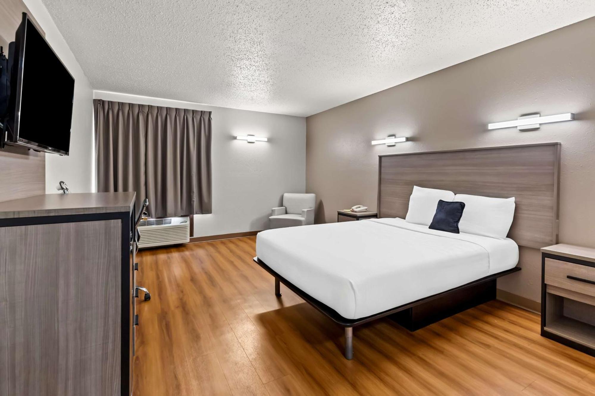 Red Lion Inn & Suites Pontoon Beach Eksteriør bilde