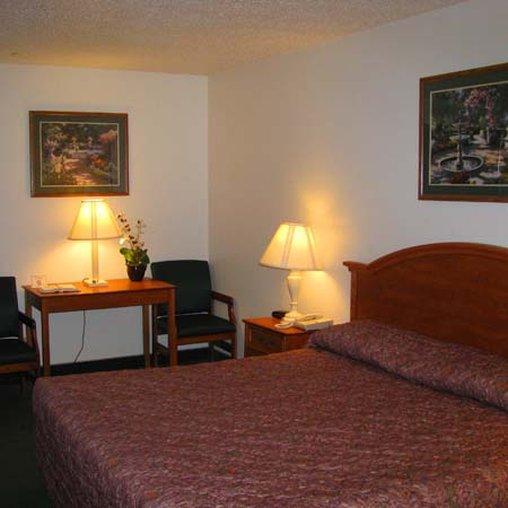 Red Lion Inn & Suites Pontoon Beach Eksteriør bilde